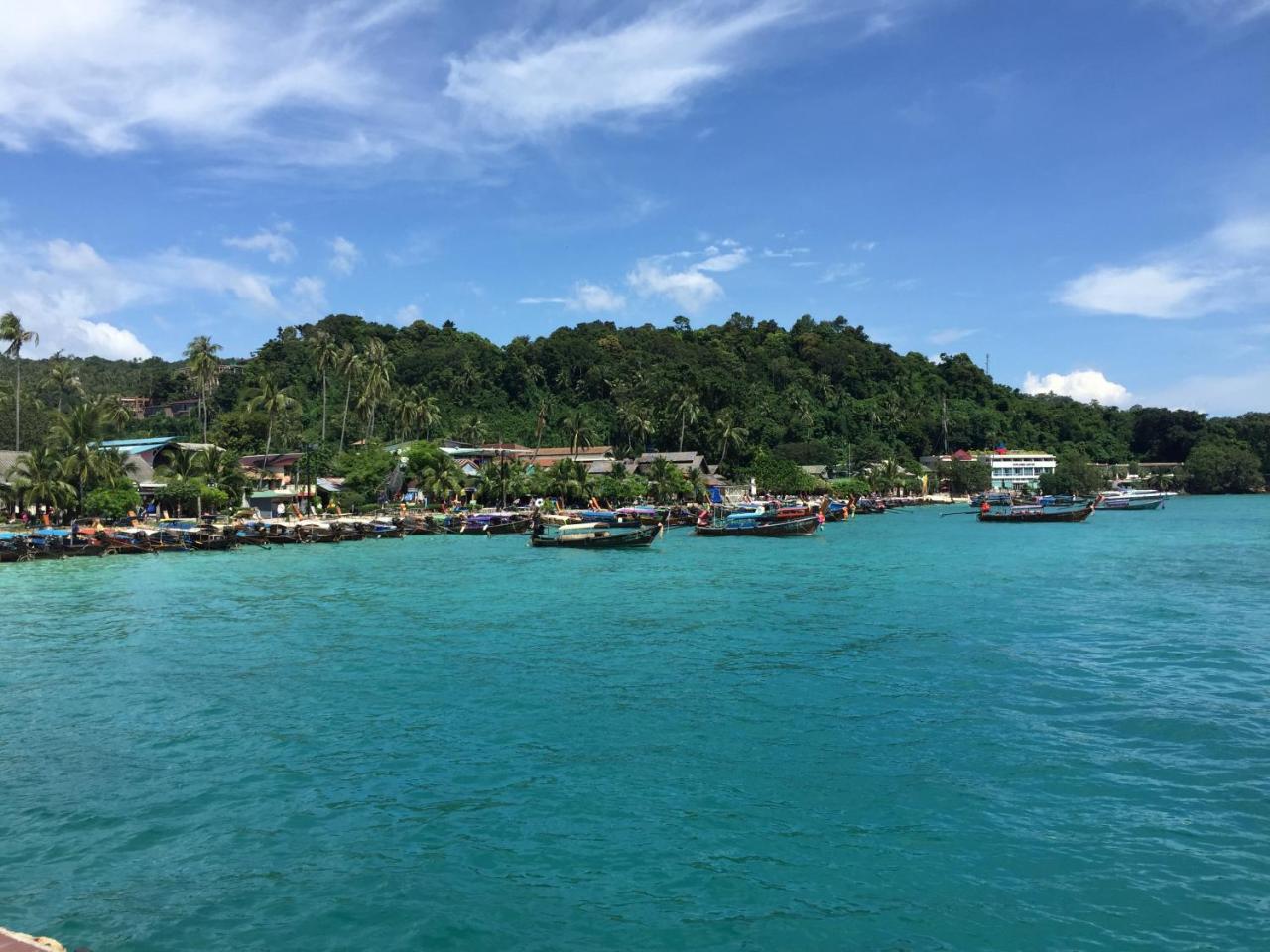 Phi Phi Sea And Hill Resort Exteriör bild