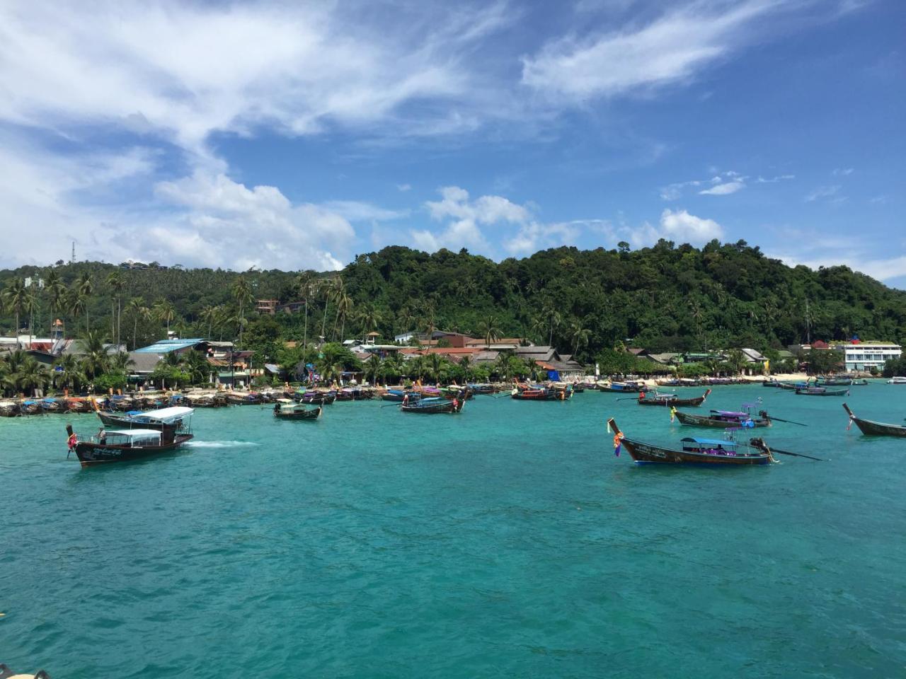 Phi Phi Sea And Hill Resort Exteriör bild